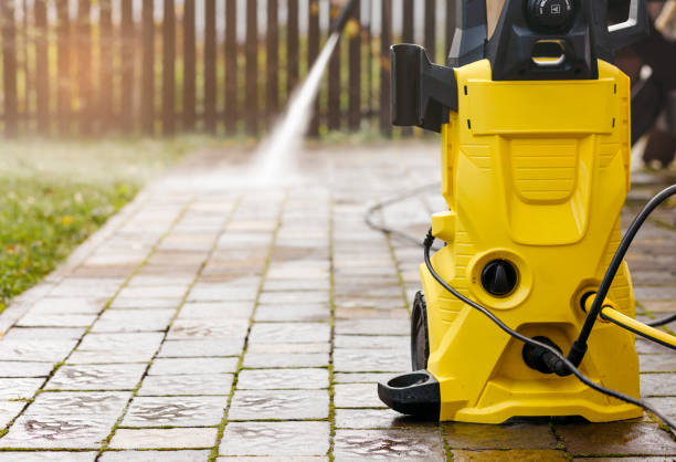 Best Factory Floor Cleaning  in University, FL